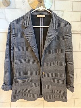 Grey and Black Patterned Knit Blazer - One Button